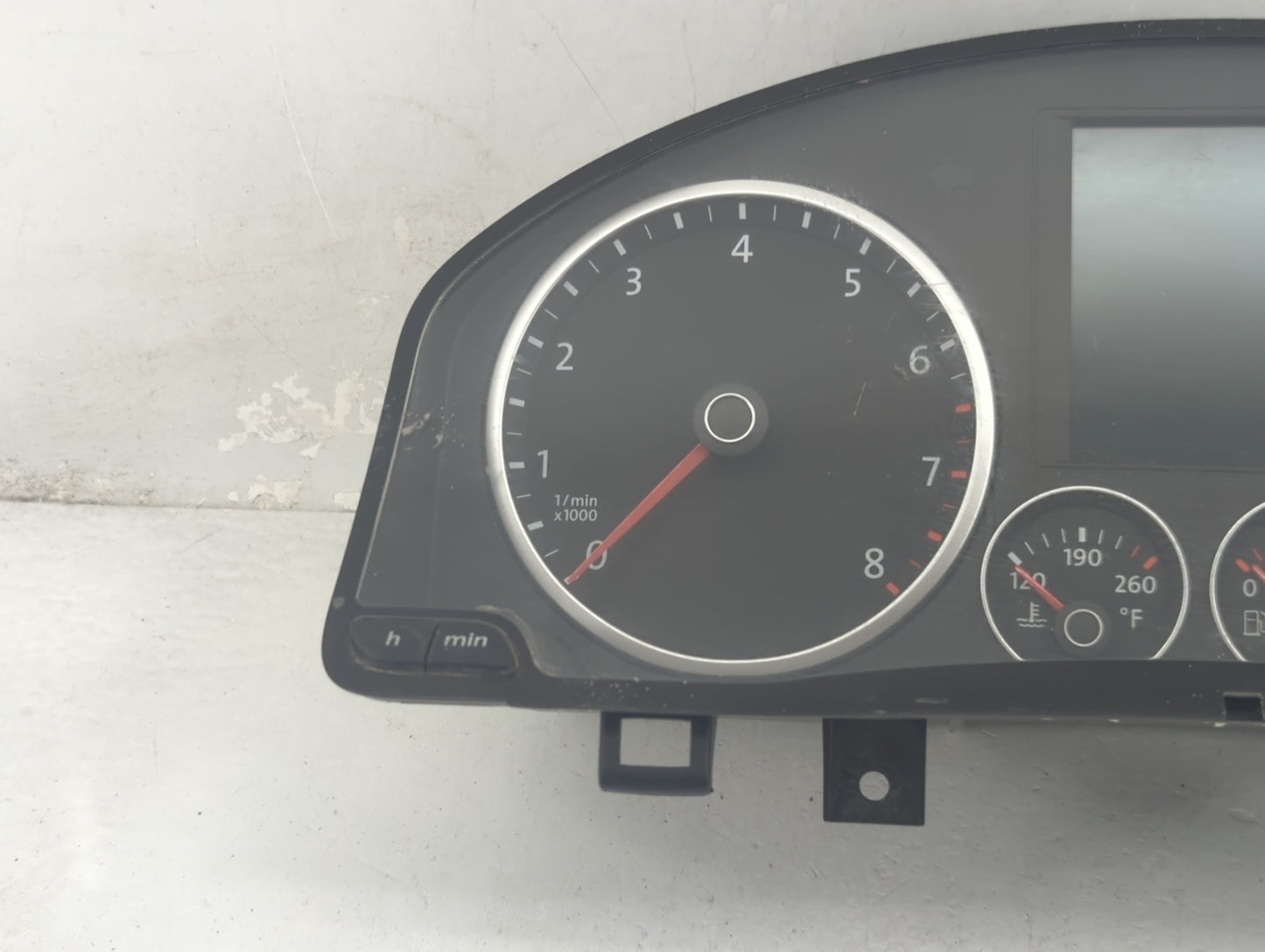 2009 Volkswagen Tiguan Instrument Cluster Speedometer Gauges P/N:5N0920970F V0003000 Fits OEM Used Auto Parts - Oemusedautop