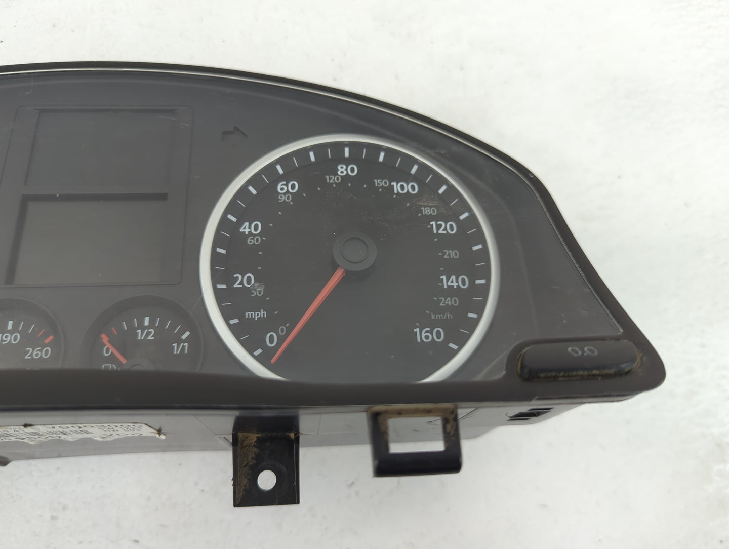 2009 Volkswagen Tiguan Instrument Cluster Speedometer Gauges P/N:5N0920950D V0003000 Miles: Fits OEM Used Auto Parts - Oemus