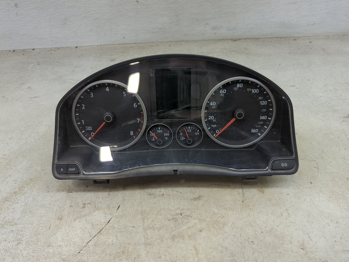 2009 Volkswagen Tiguan Instrument Cluster Speedometer Gauges P/N:5N0920970F V0005000 Miles: Fits OEM Used Auto Parts - Oemus