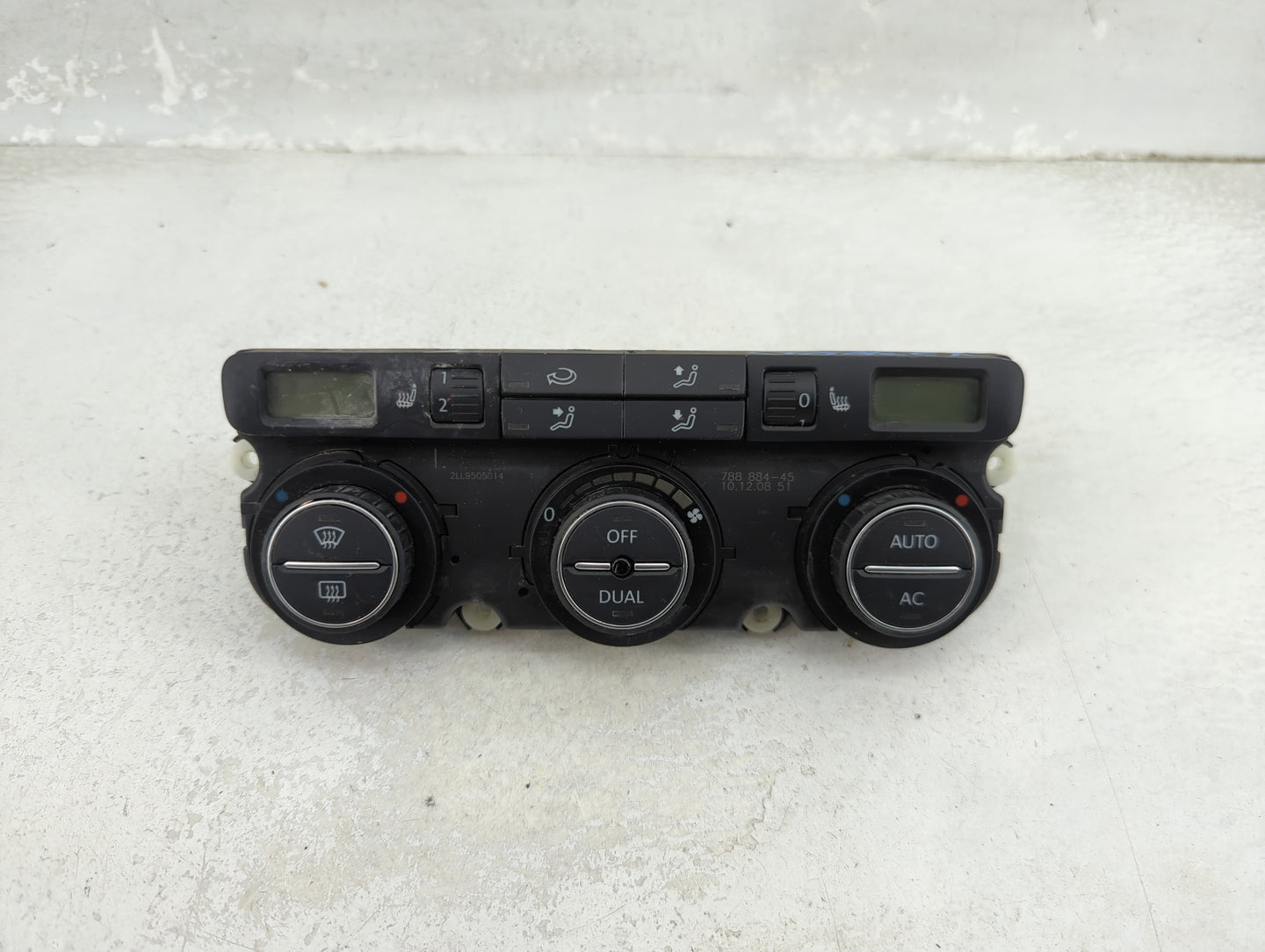 2009 Volkswagen Tiguan Climate Control Module Temperature AC/Heater Replacement P/N:1K0 907 044 DE Fits Fits 2006 2007 2008 