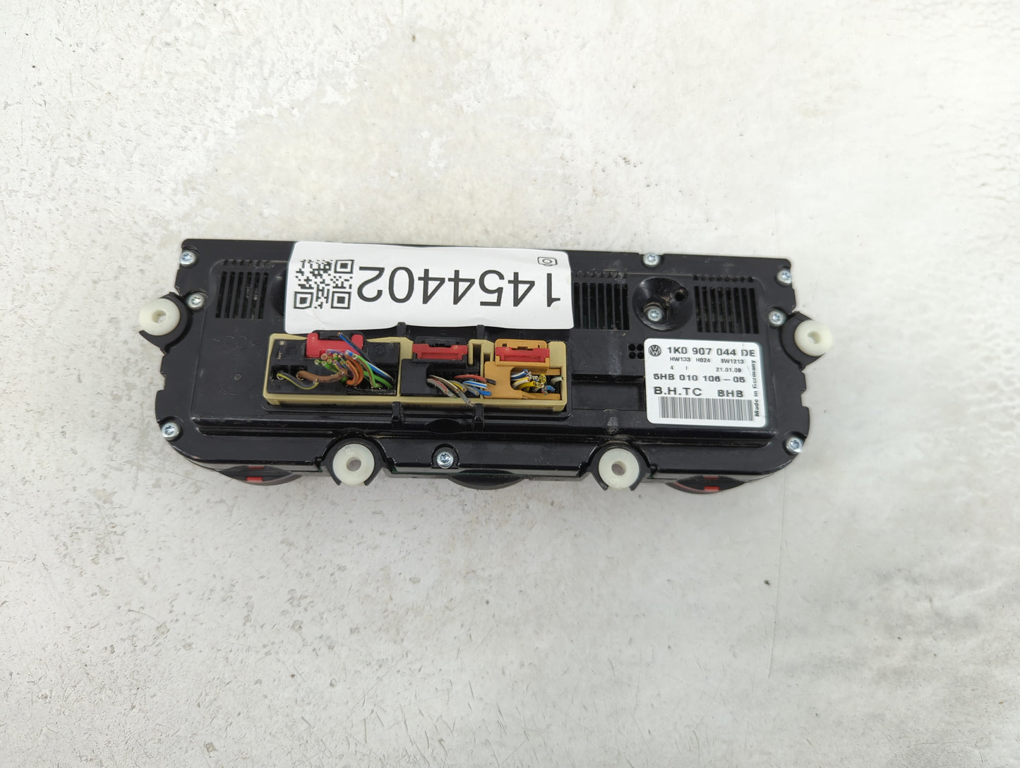 2009 Volkswagen Tiguan Climate Control Module Temperature AC/Heater Replacement P/N:1K0 907 044 DE Fits Fits 2006 2007 2008 