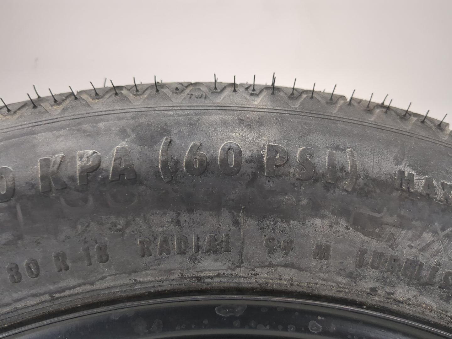 2009-2017 Volkswagen Tiguan Spare Donut Tire Wheel Rim Oem 1455267 - Oemusedautoparts1.com