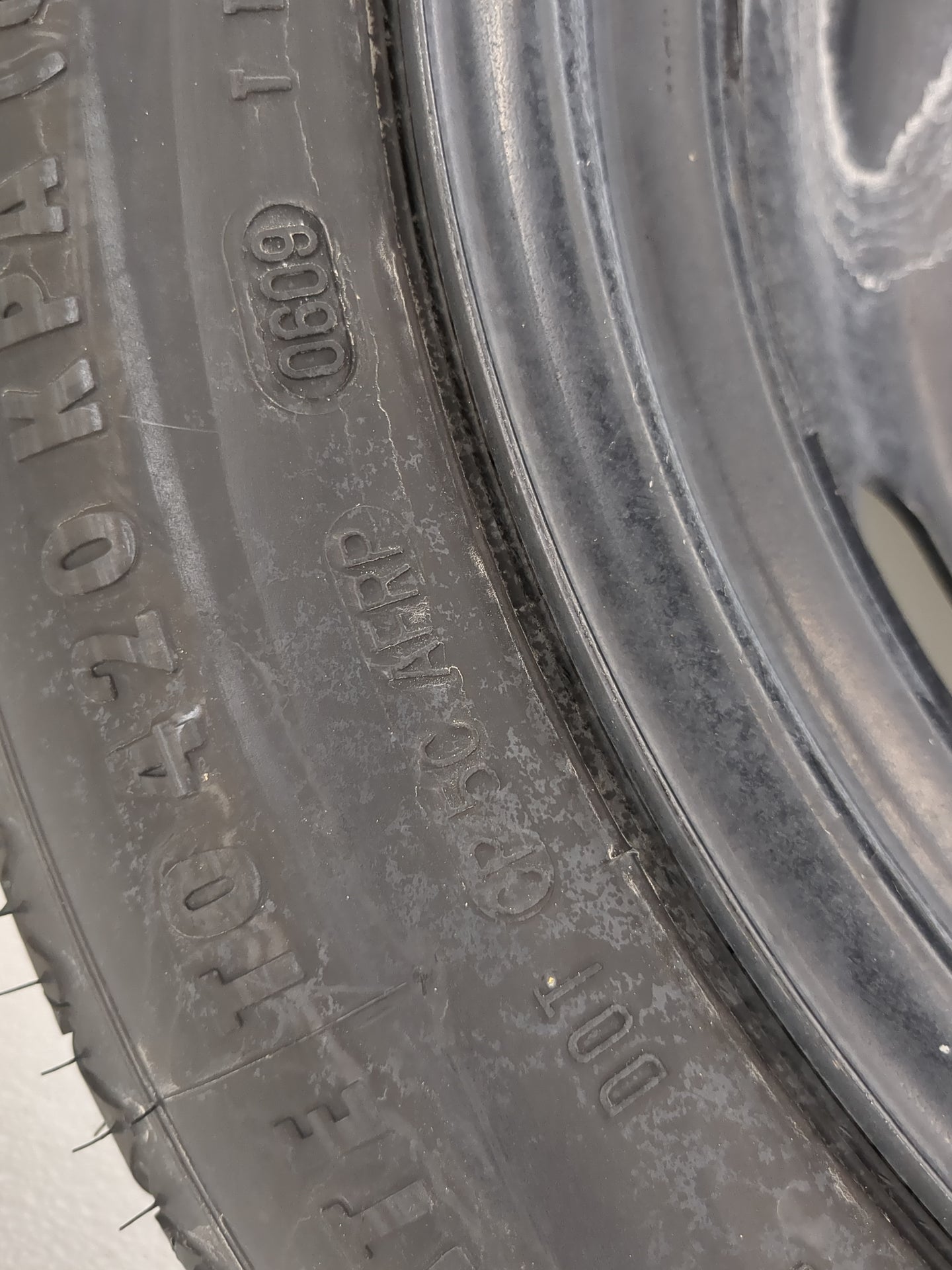 2009-2017 Volkswagen Tiguan Spare Donut Tire Wheel Rim Oem 1455267 - Oemusedautoparts1.com