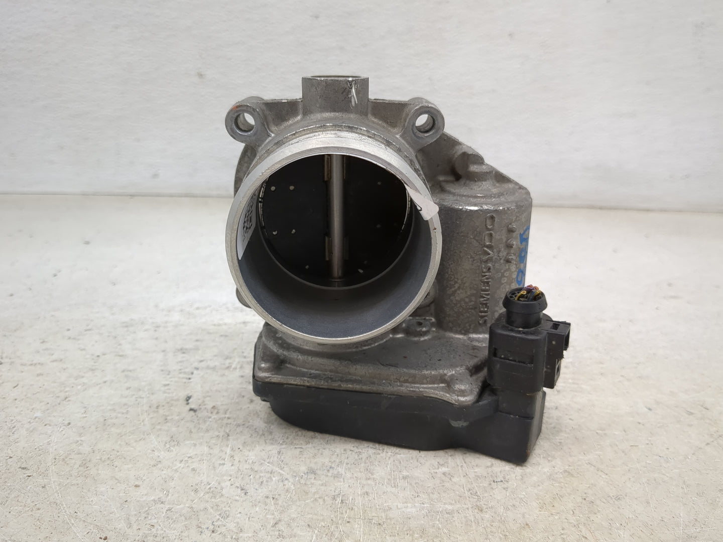 2009-2018 Volkswagen Tiguan Throttle Body P/N:A2C53302056 06F 133 062 J Fits OEM Used Auto Parts - Oemusedautoparts1.com