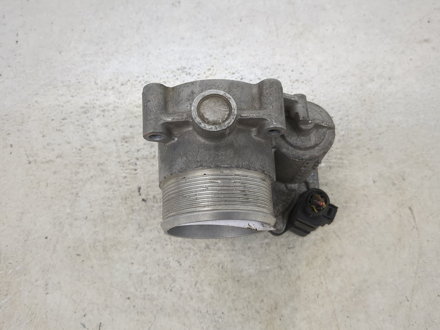 2009-2018 Volkswagen Tiguan Throttle Body P/N:A2C53302056 06F 133 062 J Fits OEM Used Auto Parts - Oemusedautoparts1.com