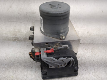 2009 Volkswagen Tiguan ABS Pump Control Module Replacement P/N:5N0 614 517 N Fits OEM Used Auto Parts - Oemusedautoparts1.co