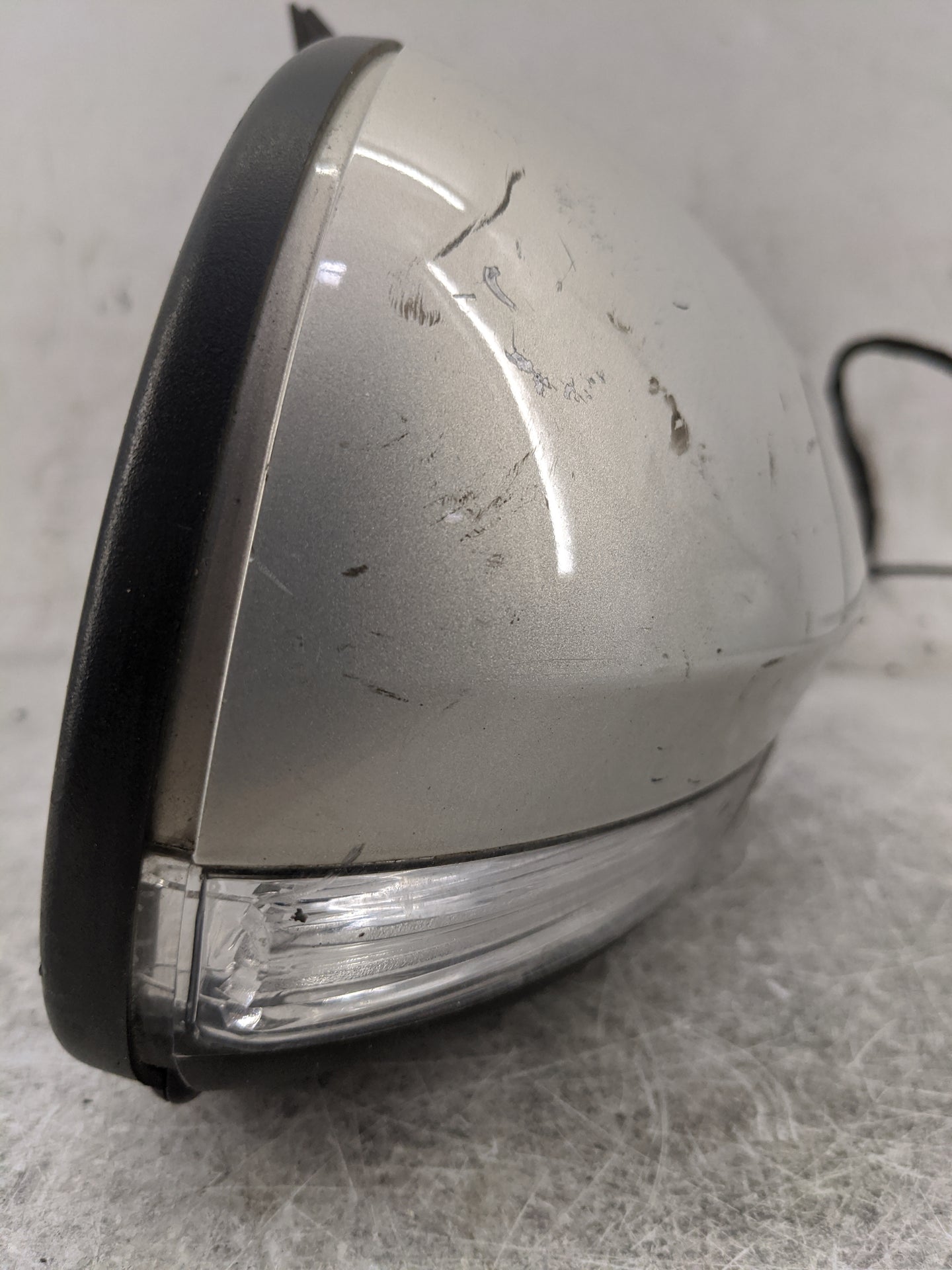 2009-2018 Volkswagen Tiguan Passenger Side View Mirror - Right Door Mirror OEM Used - Oemusedautoparts1.com