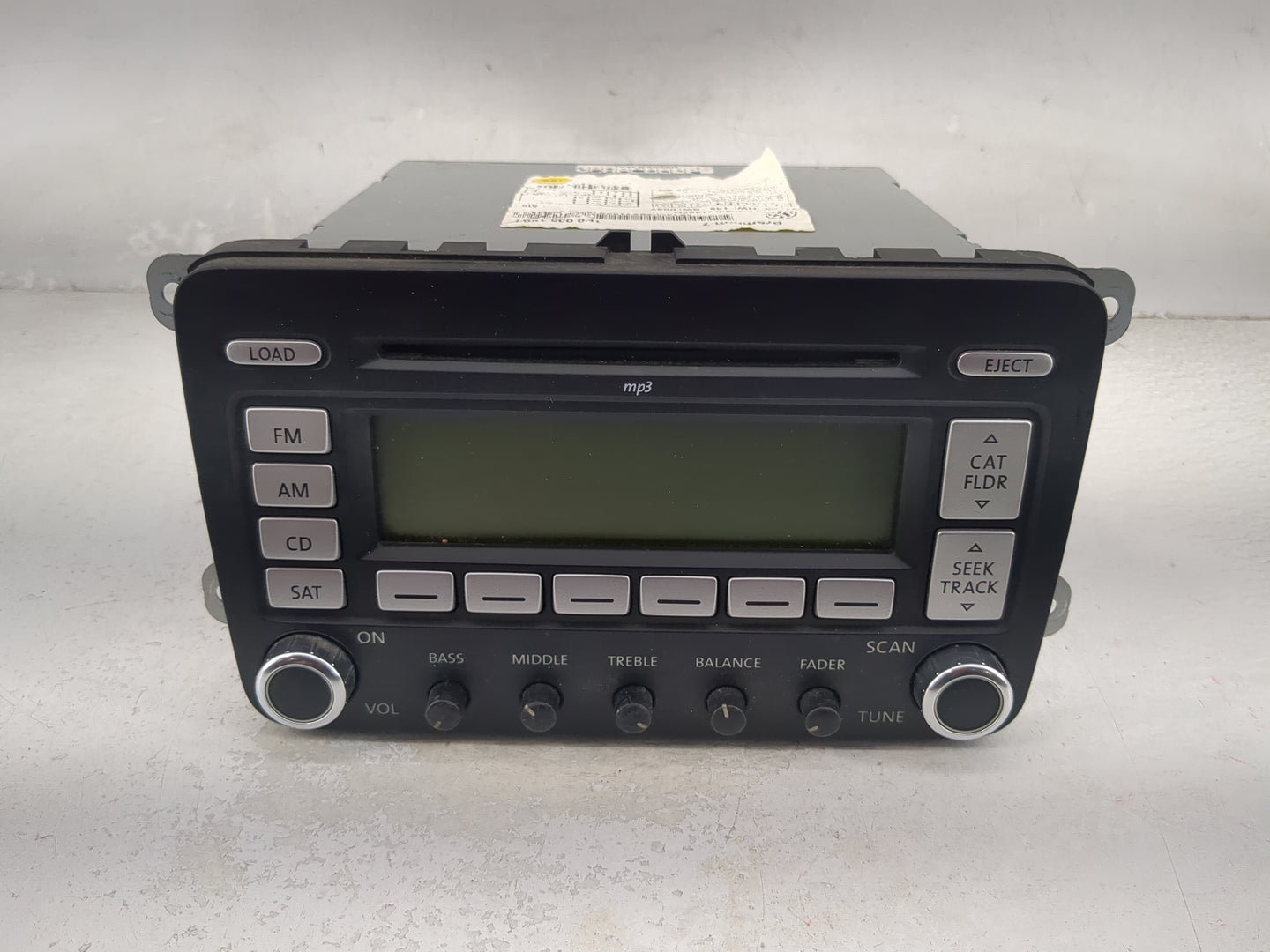 2009-2017 Volkswagen Tiguan Radio AM FM Cd Player Receiver Replacement P/N:1K0035180 CQ-EV1467G Fits OEM Used Auto Parts - O