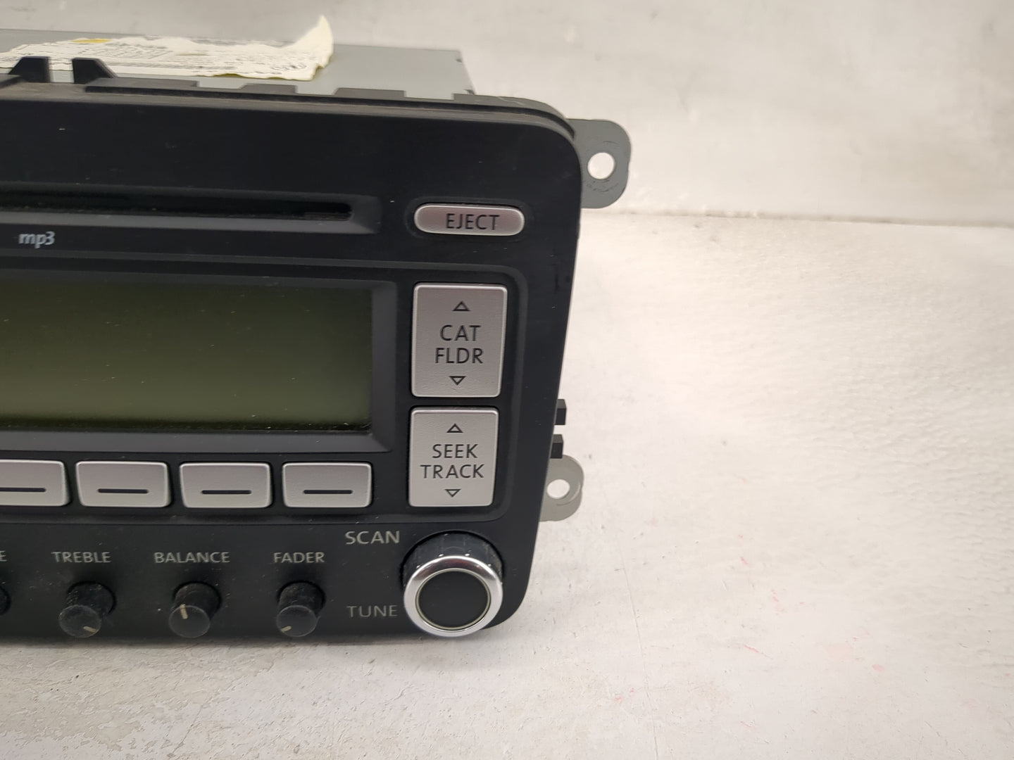 2009-2017 Volkswagen Tiguan Radio AM FM Cd Player Receiver Replacement P/N:1K0035180 CQ-EV1467G Fits OEM Used Auto Parts - O