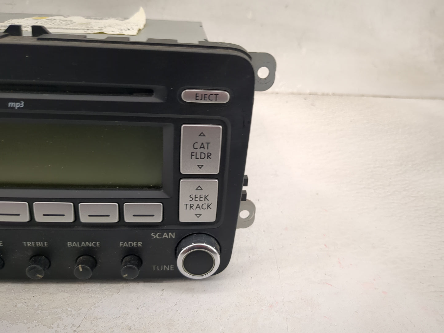 2009-2017 Volkswagen Tiguan Radio AM FM Cd Player Receiver Replacement P/N:1K0035180 CQ-EV1467G Fits OEM Used Auto Parts - O