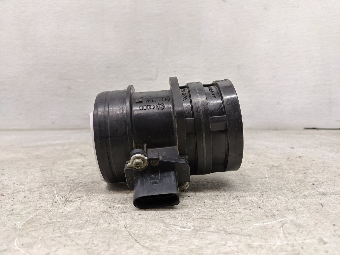 2009-2018 Volkswagen Tiguan Mass Air Flow Meter Maf 1486135 - Oemusedautoparts1.com