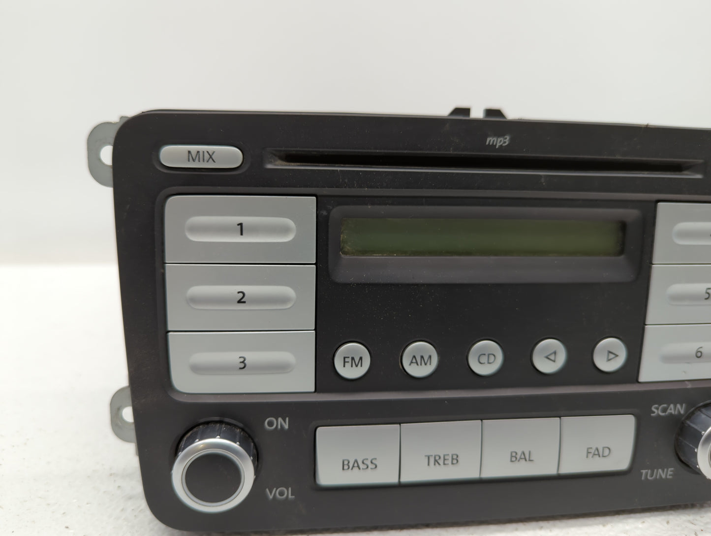 2009-2017 Volkswagen Tiguan Radio AM FM Cd Player Receiver Replacement P/N:28159420 1K0 035 161 D Fits OEM Used Auto Parts -
