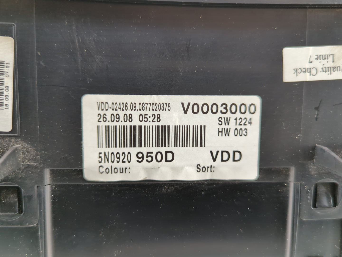 2009 Volkswagen Tiguan Instrument Cluster Speedometer Gauges P/N:5N0920950D Fits OEM Used Auto Parts - Oemusedautoparts1.com