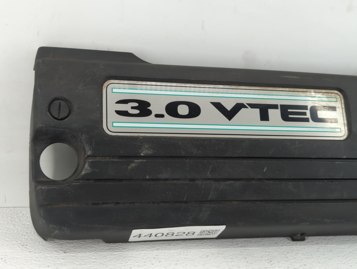 2009 Volkswagen Tiguan Engine Cover - Oemusedautoparts1.com