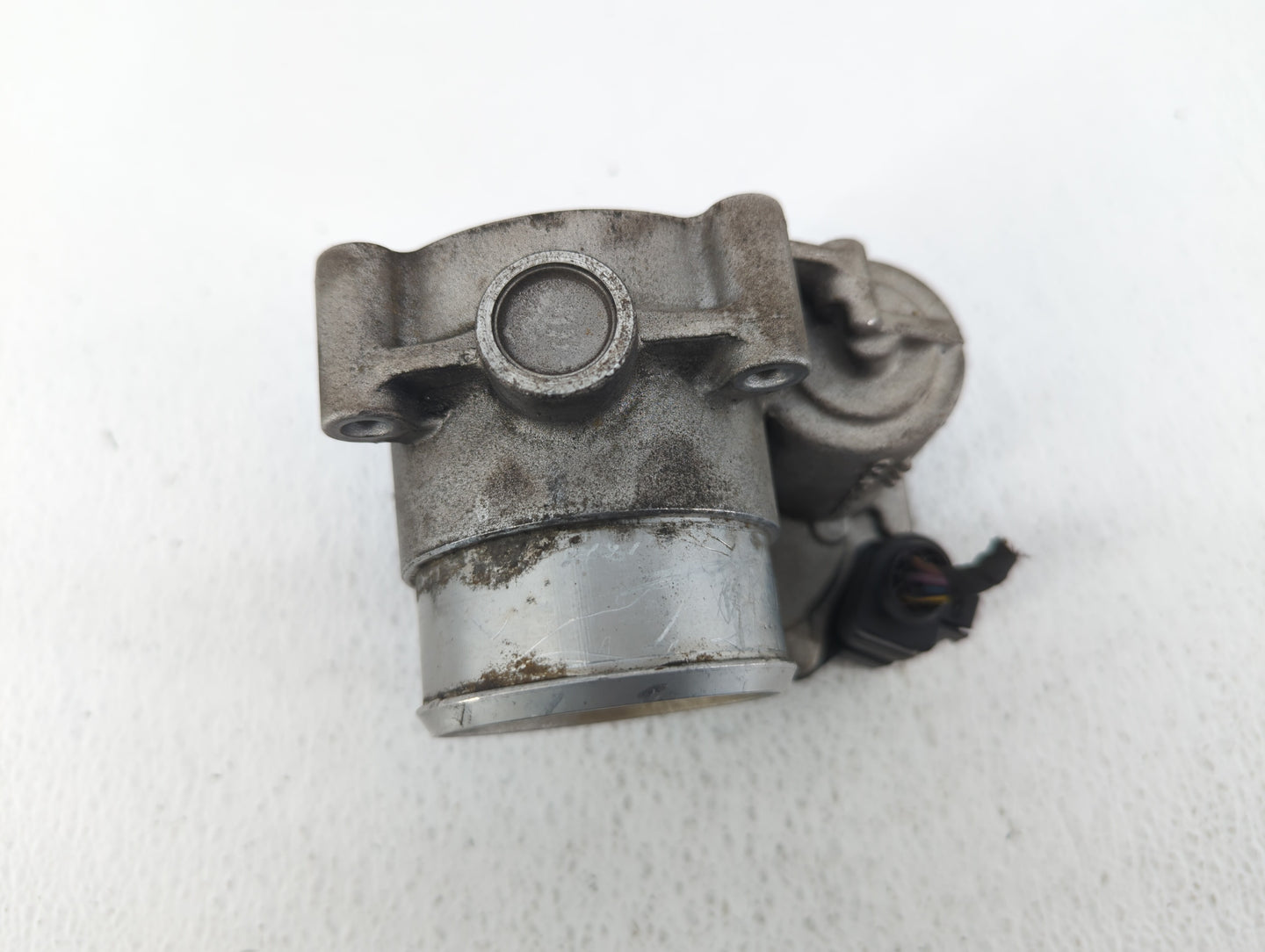 2009-2018 Volkswagen Tiguan Throttle Body P/N:06F 133 062 G Fits OEM Used Auto Parts - Oemusedautoparts1.com