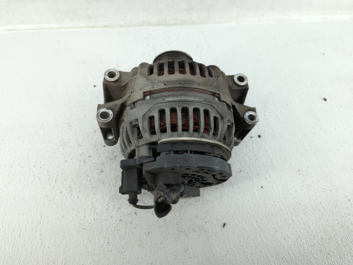 2009-2018 Volkswagen Tiguan Alternator Replacement Generator Charging Assembly Engine OEM P/N:06B 903 016AB Fits OEM Used Au