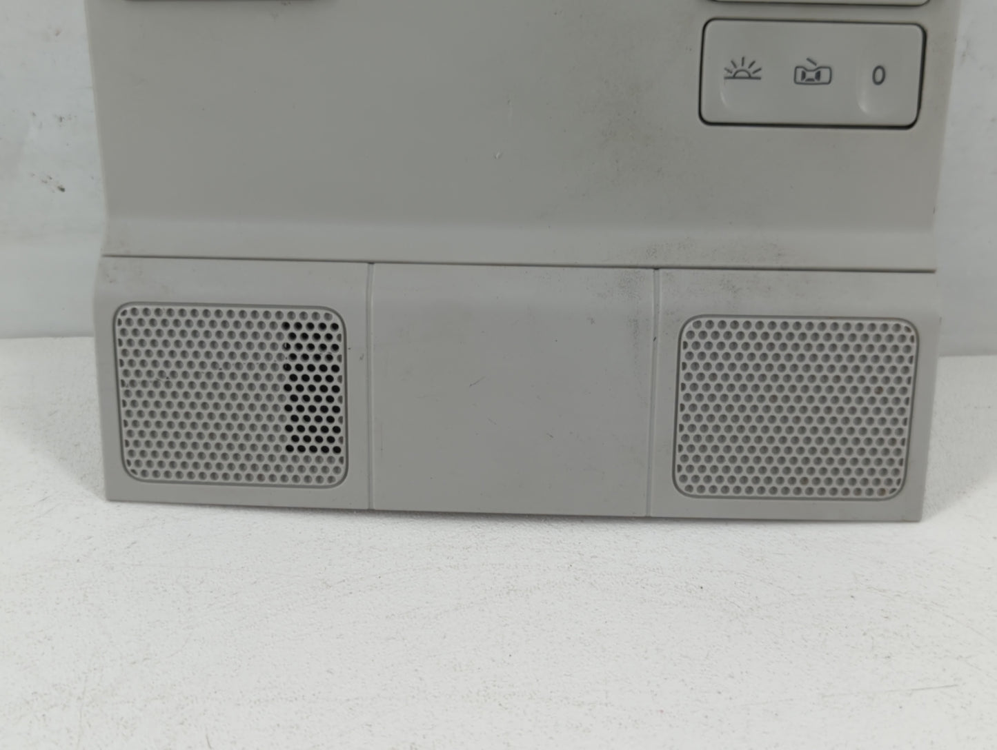 2009 Volkswagen Tiguan Overhead Roof Console - Oemusedautoparts1.com