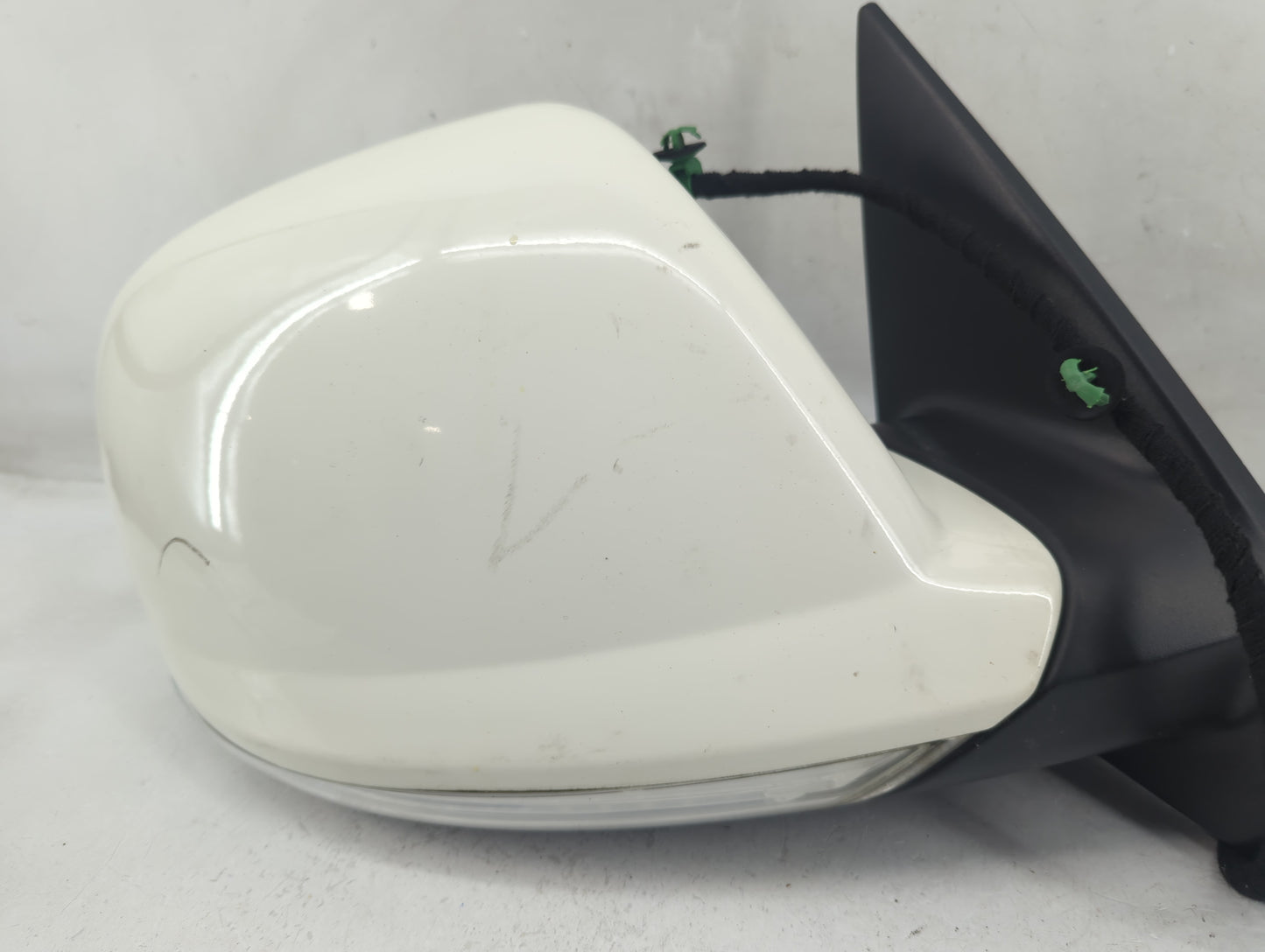 2009-2010 Volkswagen Touareg Passenger Side View Mirror - Right Door Mirror OEM Used - Oemusedautoparts1.com