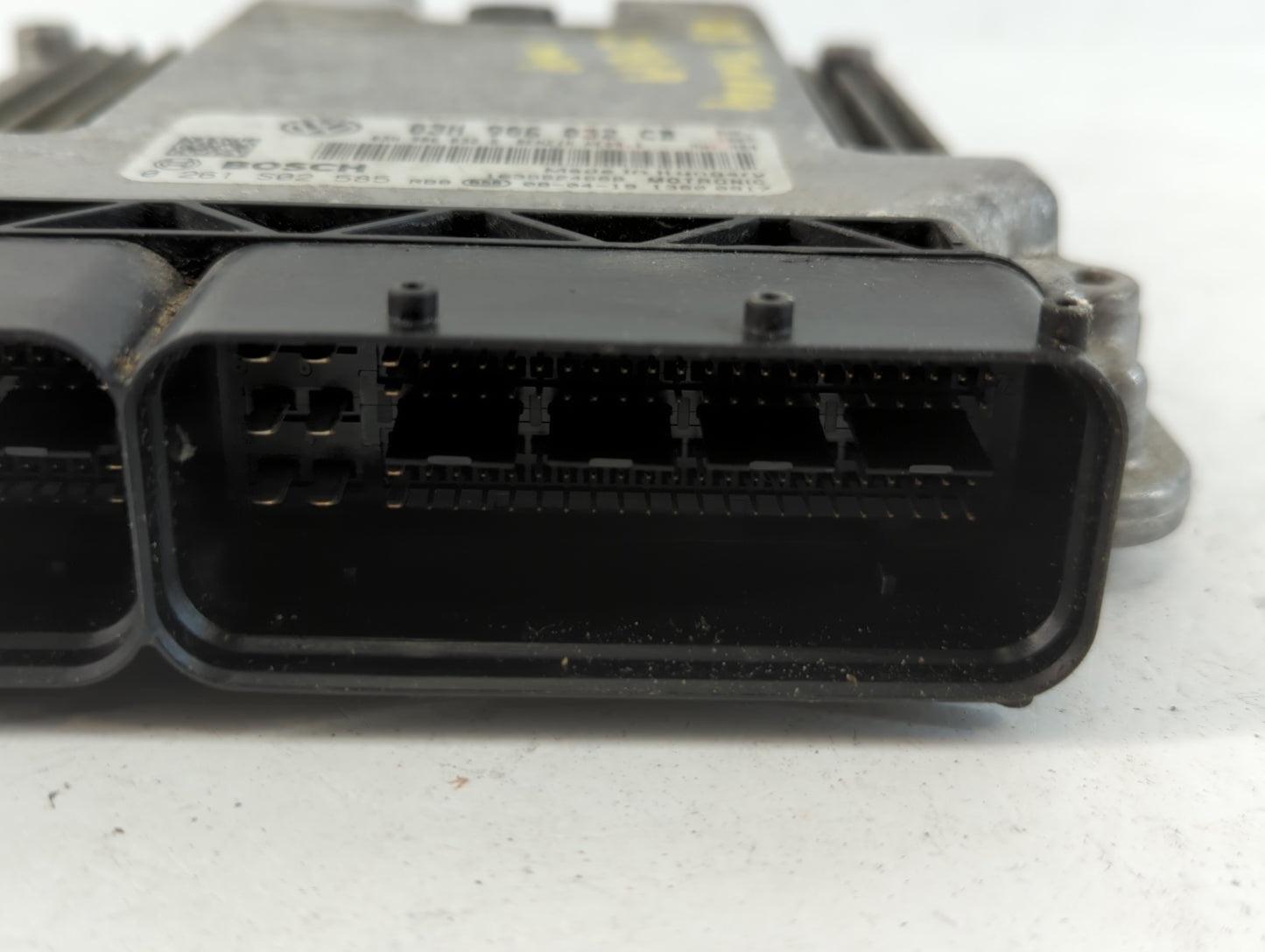 2009-2010 Volkswagen Touareg PCM Engine Control Computer ECU ECM PCU OEM P/N:03H 906 032 CB Fits Fits 2009 2010 OEM Used Aut
