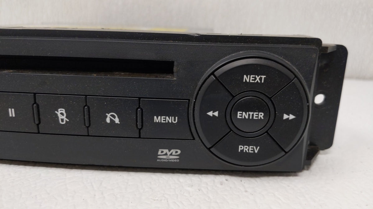 2009-2014 Volkswagen Routan Am Fm Cd Player Radio Receiver 108185 - Oemusedautoparts1.com