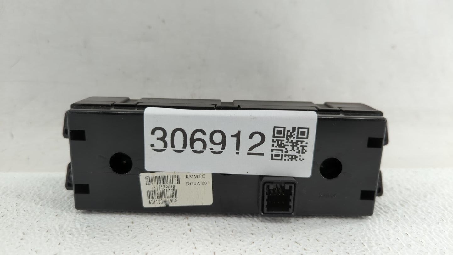 2009 Volkswagon Routan Climate Control Module Temperature AC/Heater Replacement P/N:55111896AB Fits Fits 2010 2011 2012 2013