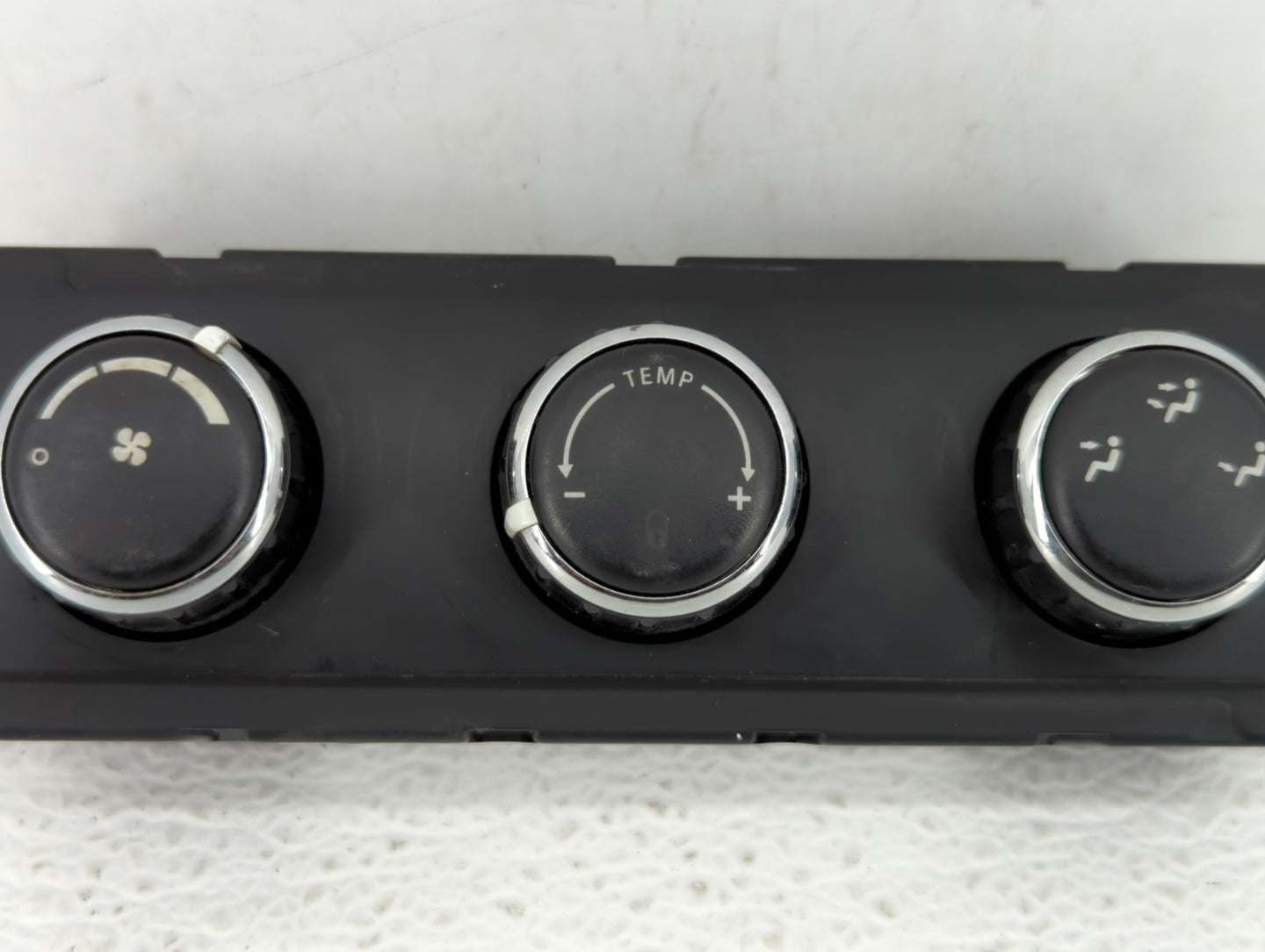 2009 Volkswagon Routan Climate Control Module Temperature AC/Heater Replacement P/N:55111896AC 55111896AB Fits OEM Used Auto