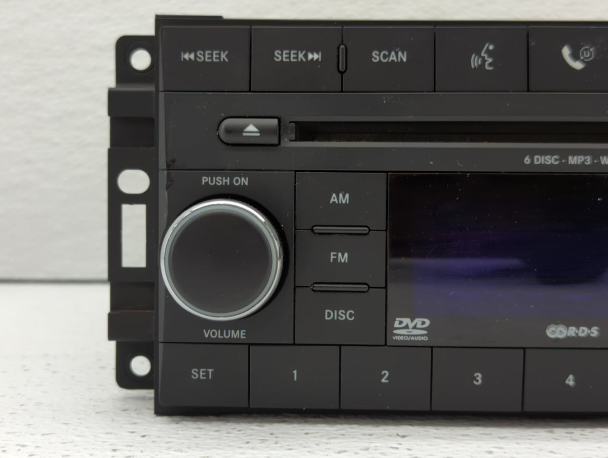 2009-2011 Volkswagen Routan Am Fm Cd Player Radio Receiver 451714 - Oemusedautoparts1.com