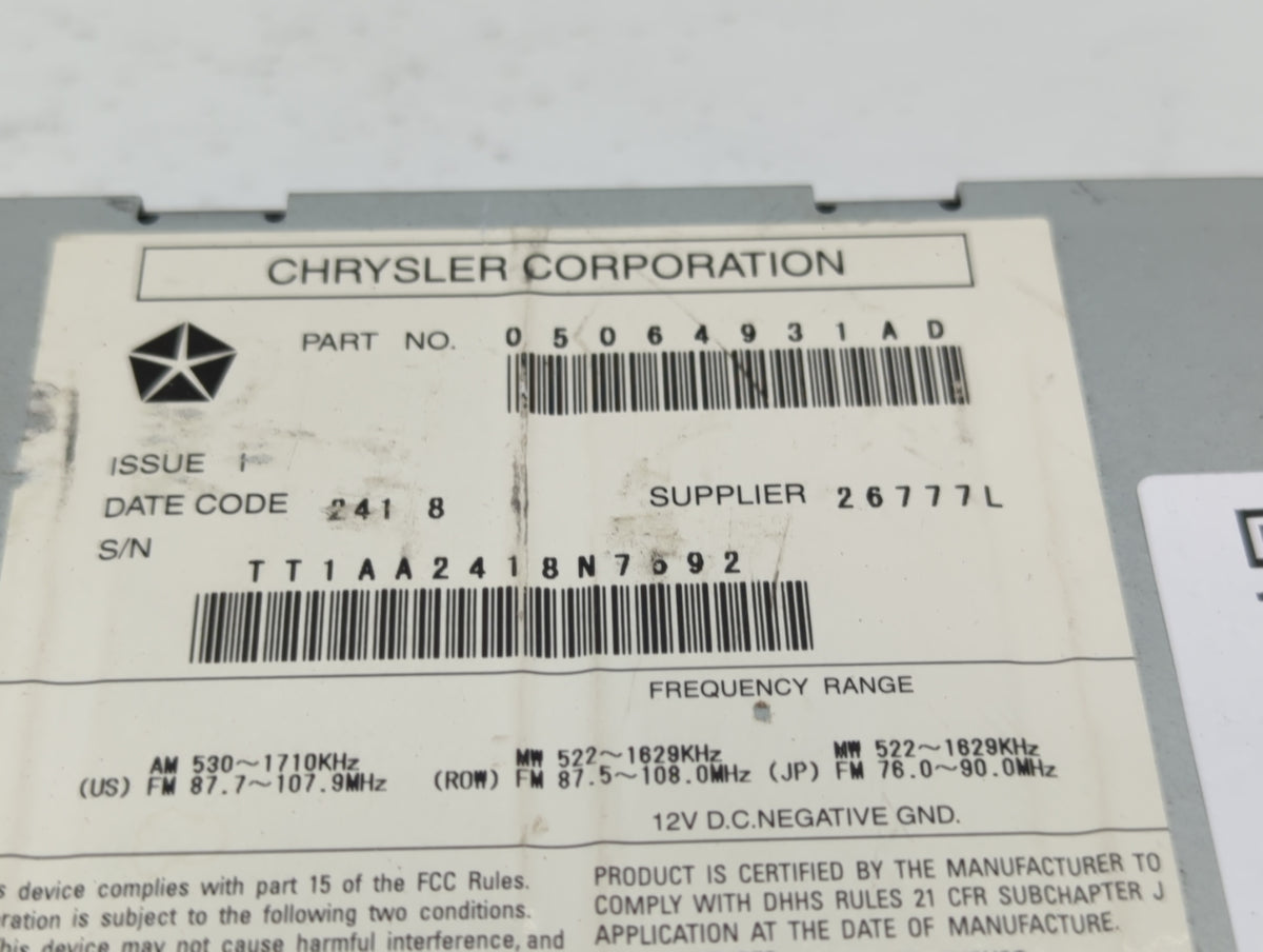 2009-2011 Volkswagen Routan Am Fm Cd Player Radio Receiver 451714 - Oemusedautoparts1.com