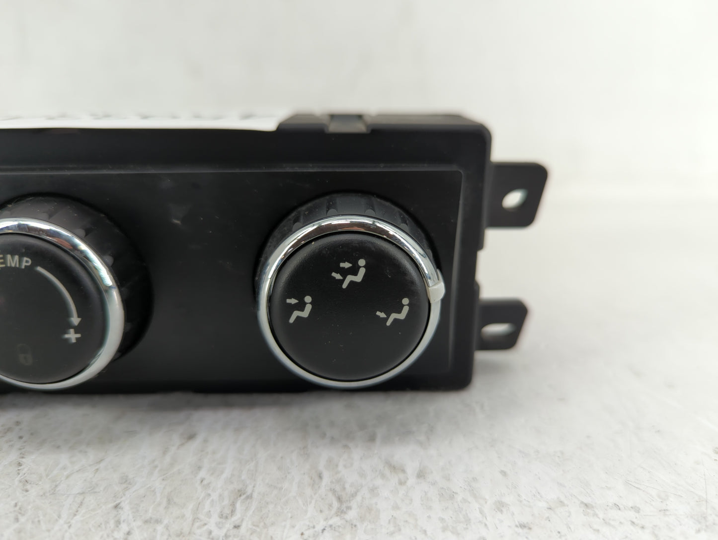 2009 Volkswagon Routan Climate Control Module Temperature AC/Heater Replacement P/N:55111897AB Fits Fits 2010 2011 OEM Used 