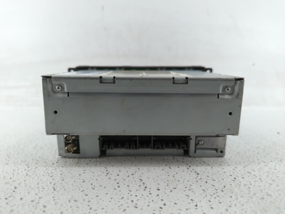 2009-2011 Volkswagen Routan Am Fm Cd Player Radio Receiver 481364 - Oemusedautoparts1.com