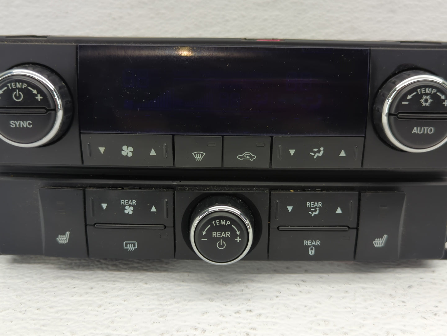 2009 Volkswagon Routan Climate Control Module Temperature AC/Heater Replacement P/N:P55111896AB 55111896AB Fits Fits 2010 OE