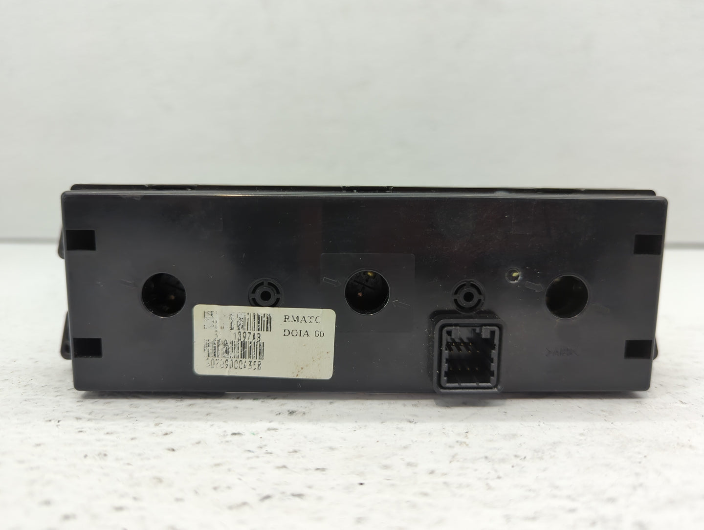 2009 Volkswagon Routan Climate Control Module Temperature AC/Heater Replacement P/N:55111896AC 55111896AB Fits OEM Used Auto