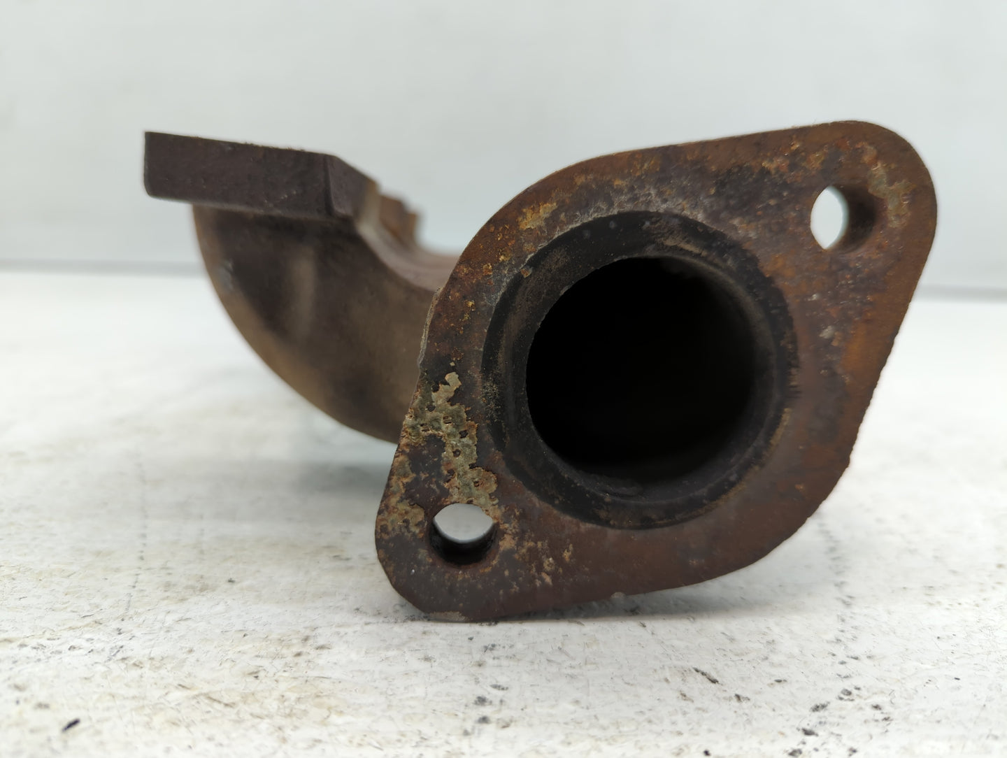 2009 Volkswagen Routan Turbocharger Exhaust Manifold With Turbo Charger - Oemusedautoparts1.com