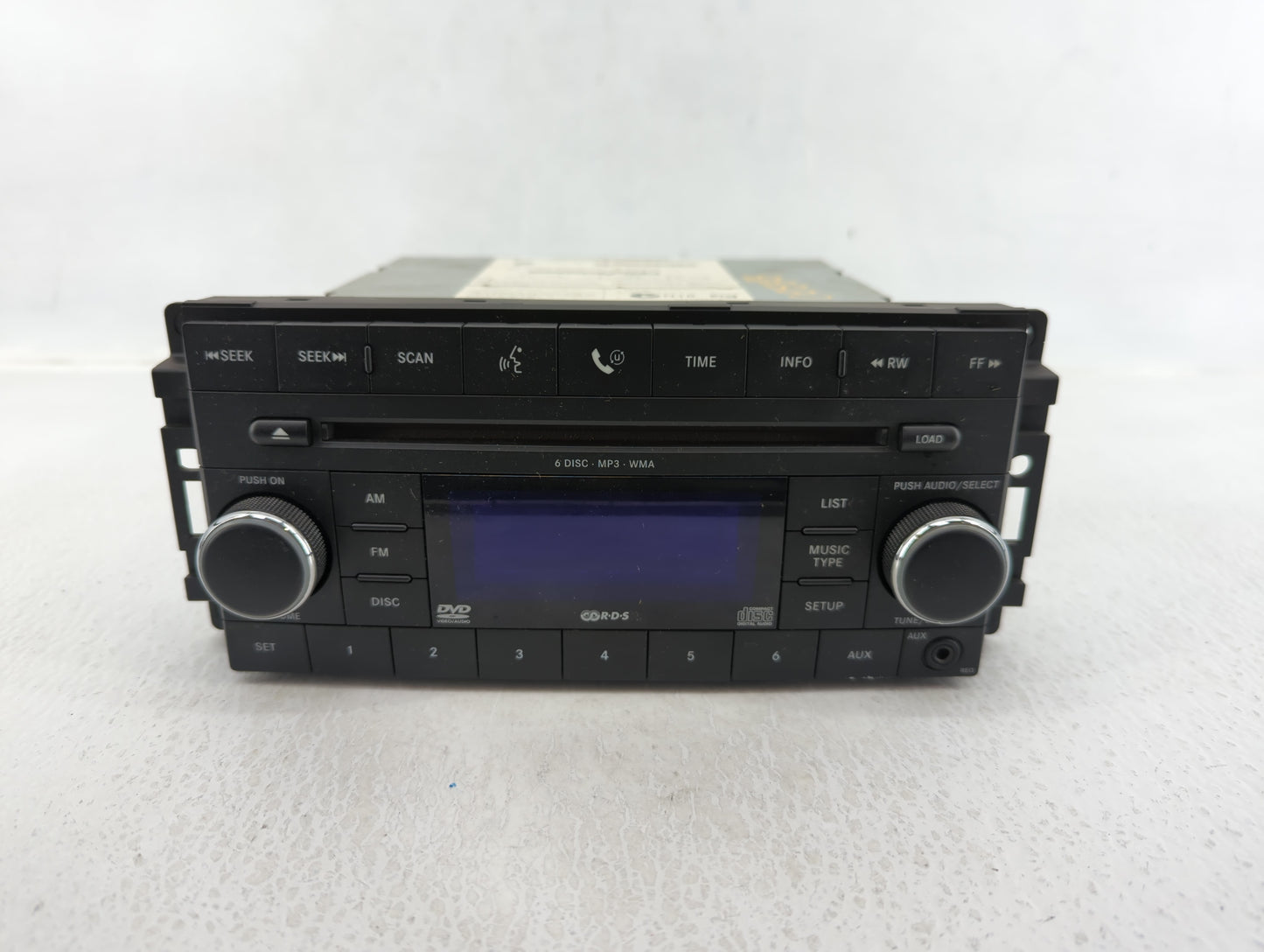 2009 Volkswagon Routan Radio AM FM Cd Player Receiver Replacement P/N:68050442AC Fits Fits 2010 2011 OEM Used Auto Parts - O