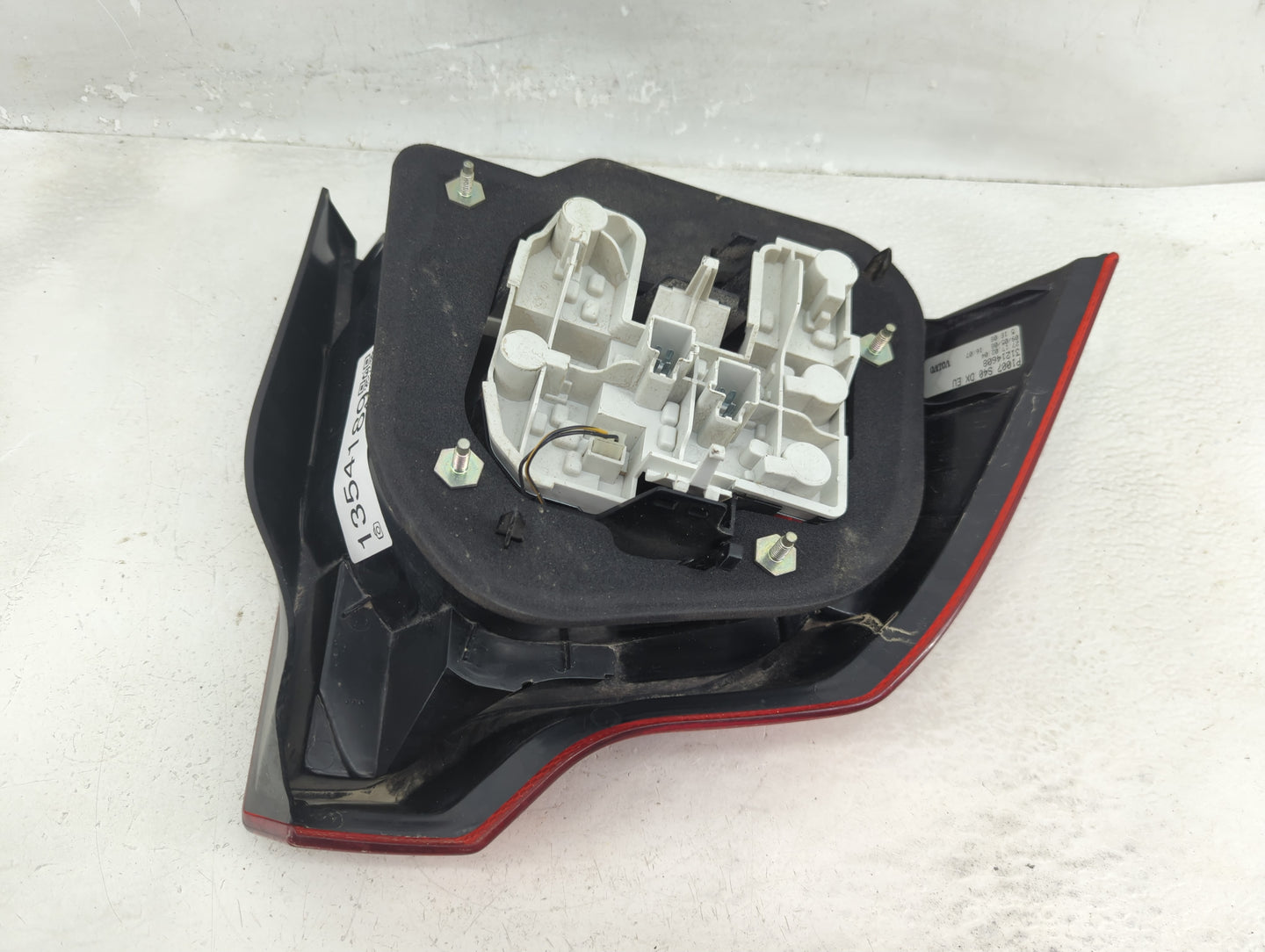 2008-2011 Volvo S40 Tail Light Assembly Passenger Right OEM P/N:31214608 Fits Fits 2008 2009 2010 2011 OEM Used Auto Parts -