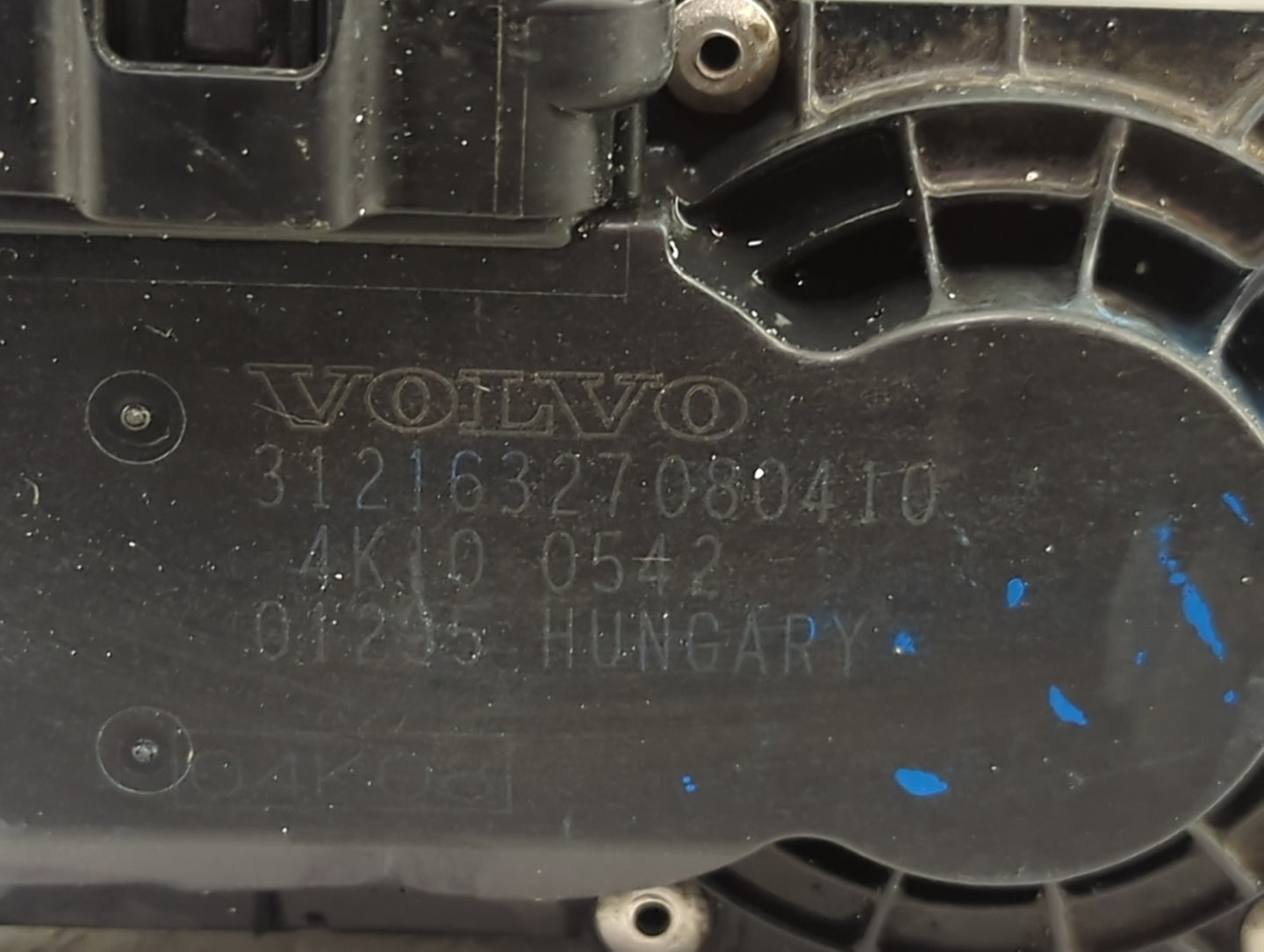 2004-2010 Volvo S40 Throttle Body P/N:31216327080410 4K10 0542 Fits Fits 2004 2005 2006 2007 2008 2009 2010 OEM Used Auto Pa