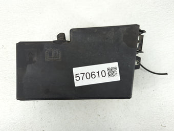 compare product 2008-2010 Volvo S40 Fusebox Fuse Box Panel Relay Module P/N:518818000 8688040 Fits Fits 2008 2009 2010 OEM Used Auto Parts