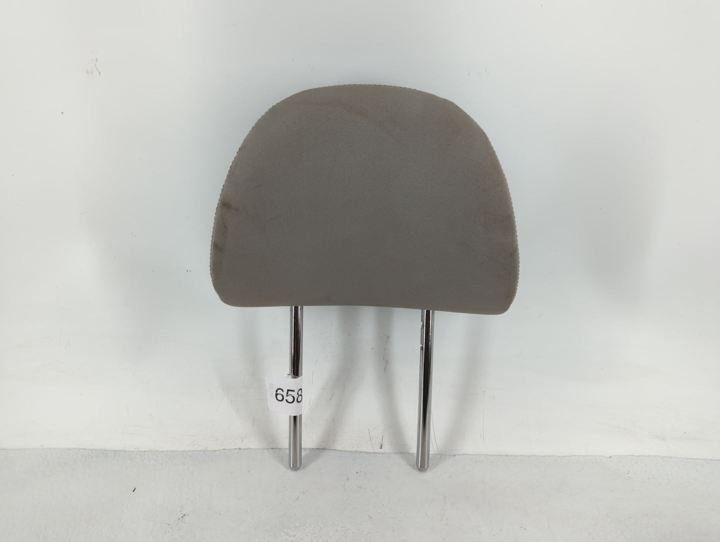 2004-2011 Volvo S40 Headrest Head Rest Front Driver Passenger Seat Fits Fits 2004 2005 2006 2007 2008 2009 2010 2011 OEM Use