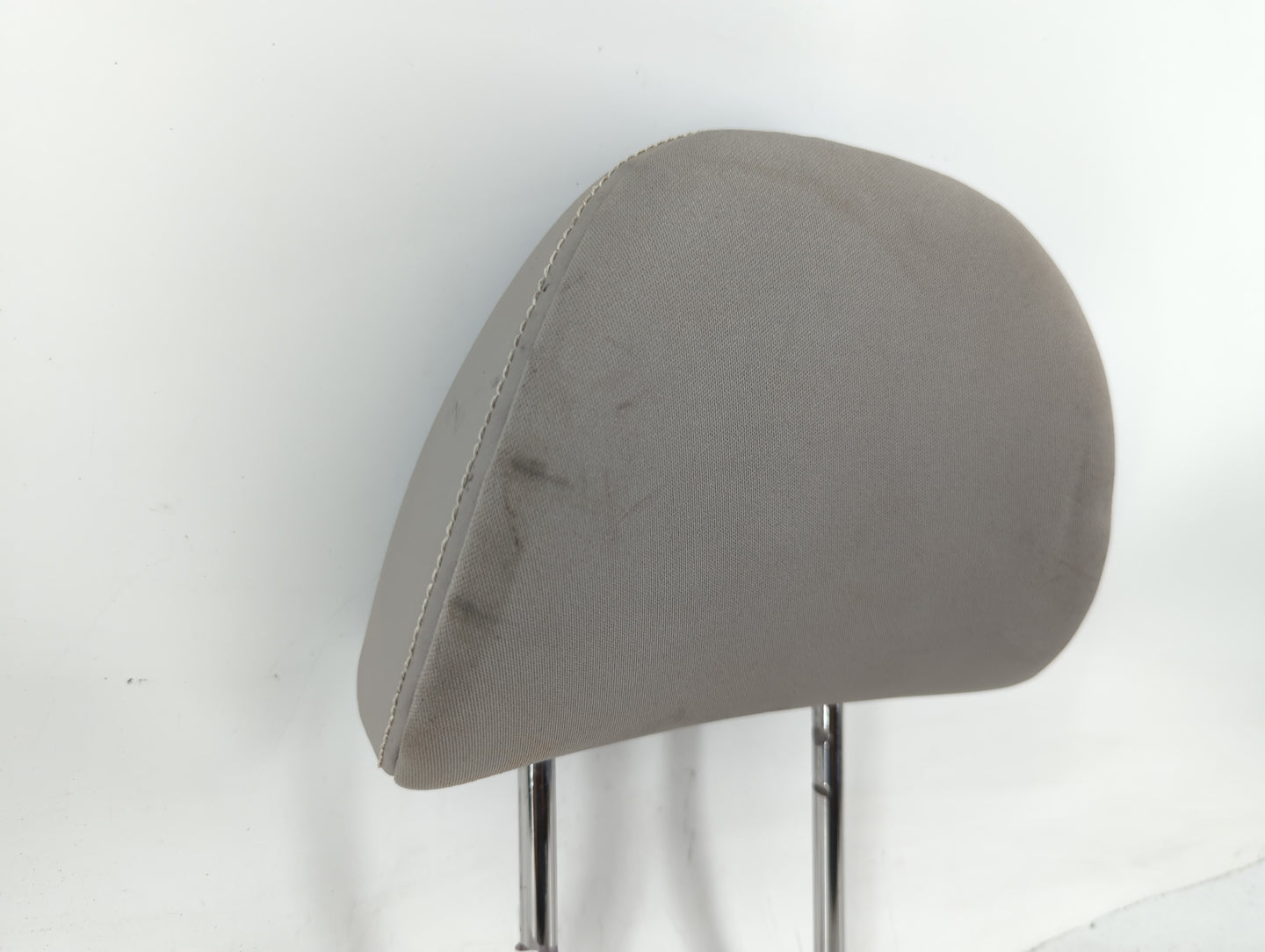 2004-2011 Volvo S40 Headrest Head Rest Front Driver Passenger Seat Fits Fits 2004 2005 2006 2007 2008 2009 2010 2011 OEM Use