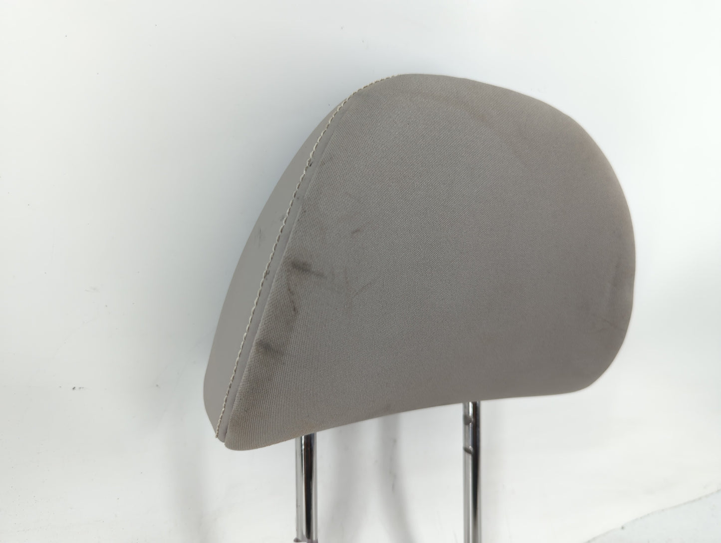 2004-2011 Volvo S40 Headrest Head Rest Front Driver Passenger Seat Fits Fits 2004 2005 2006 2007 2008 2009 2010 2011 OEM Use