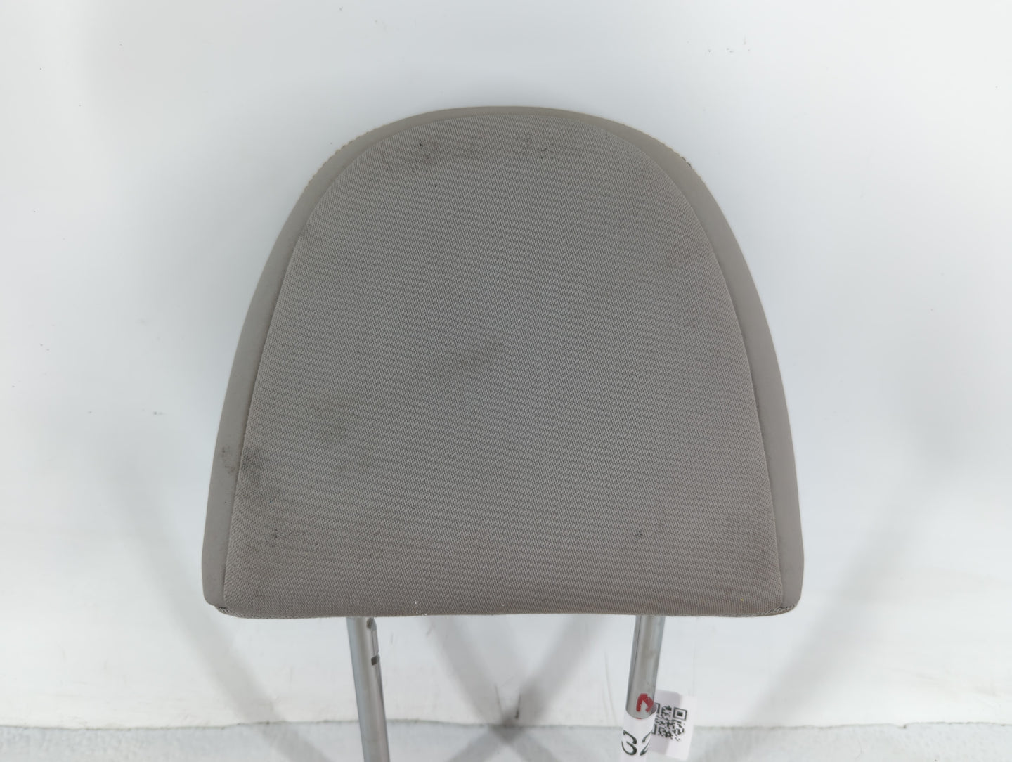 2004-2011 Volvo S40 Headrest Head Rest Front Driver Passenger Seat Fits Fits 2004 2005 2006 2007 2008 2009 2010 2011 OEM Use
