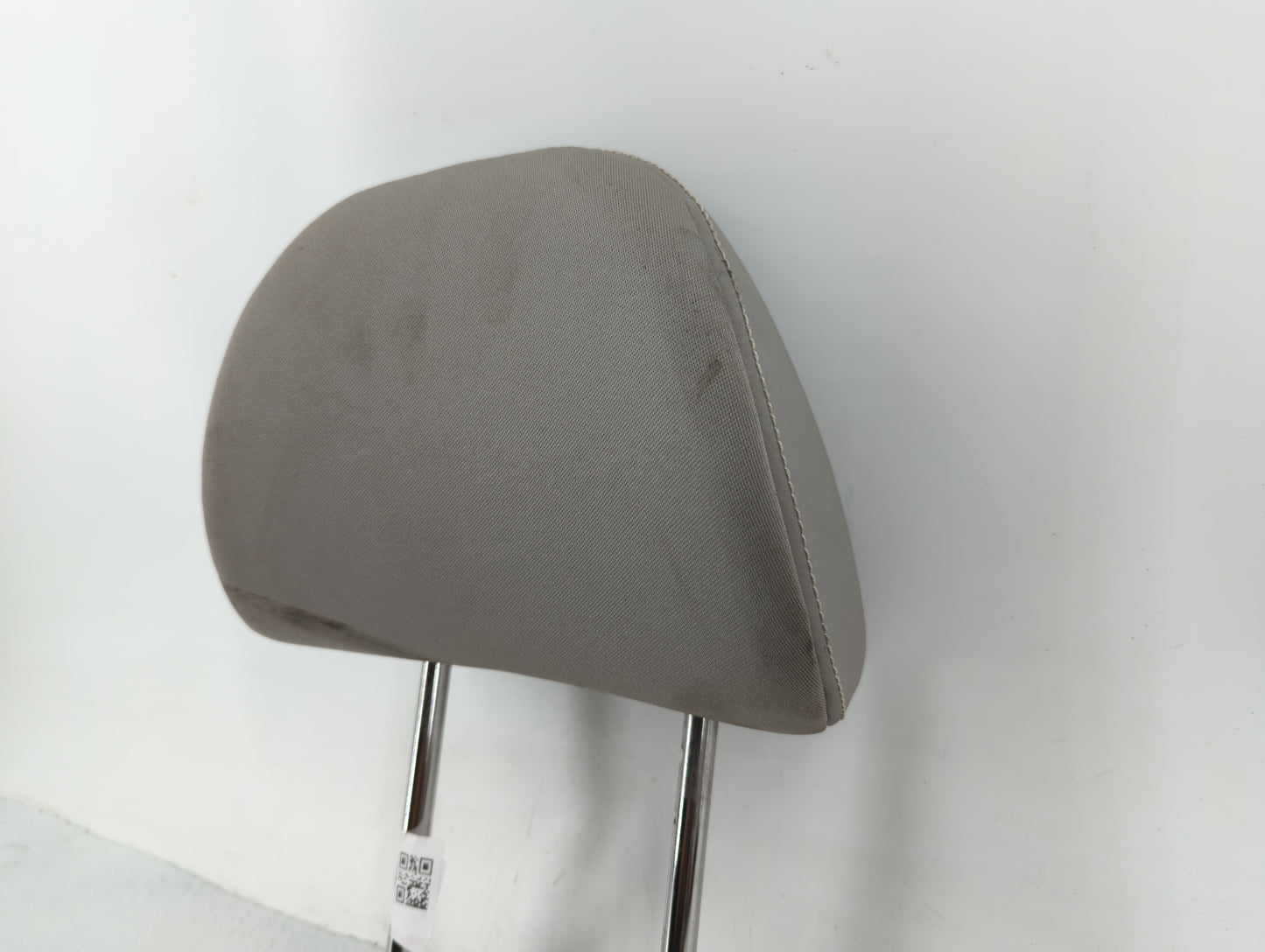 2004-2011 Volvo S40 Headrest Head Rest Front Driver Passenger Seat Fits Fits 2004 2005 2006 2007 2008 2009 2010 2011 OEM Use