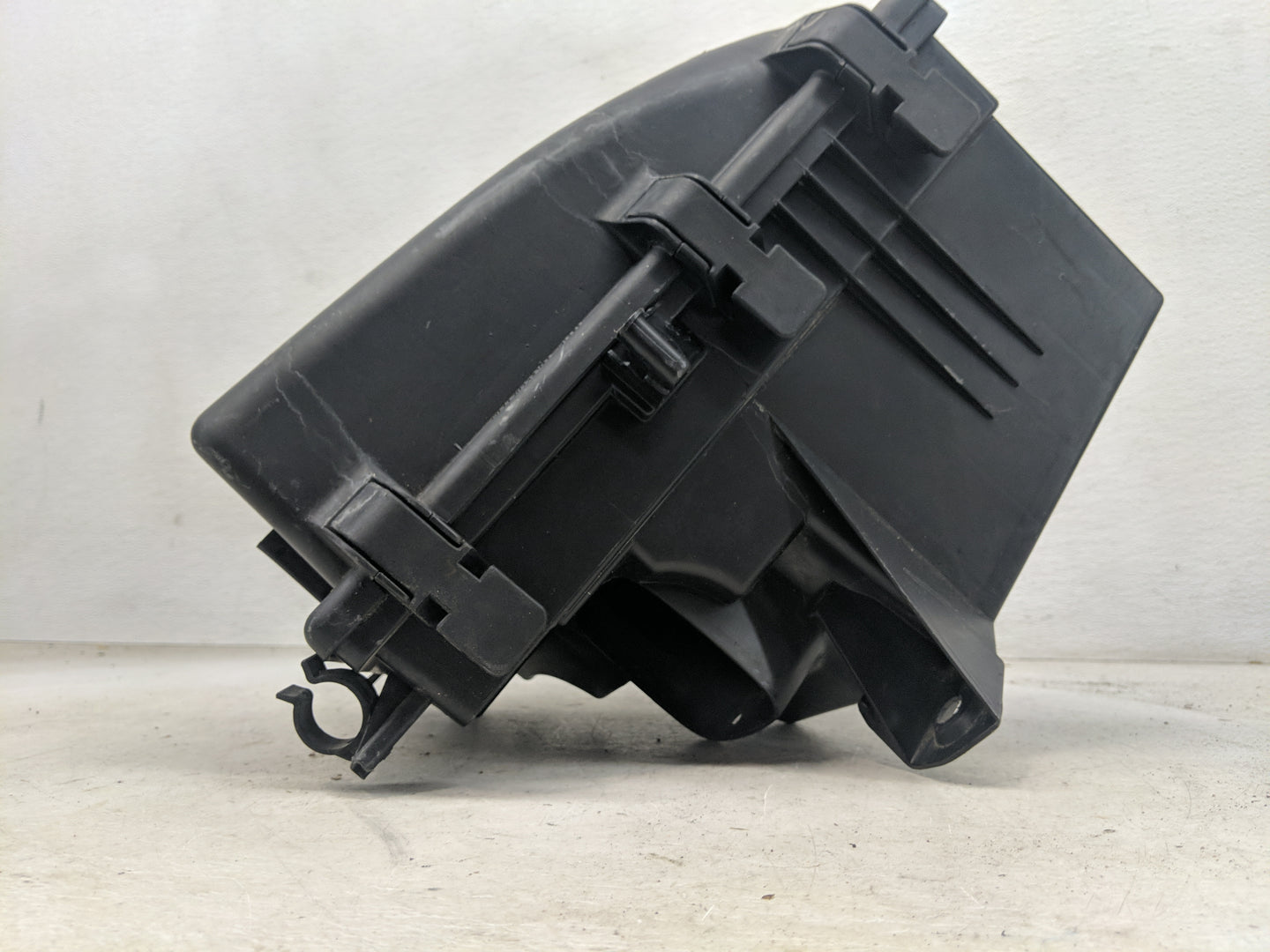 2001-2009 Volvo S60 Air Cleaner Intake-duct Hose Tube - Oemusedautoparts1.com