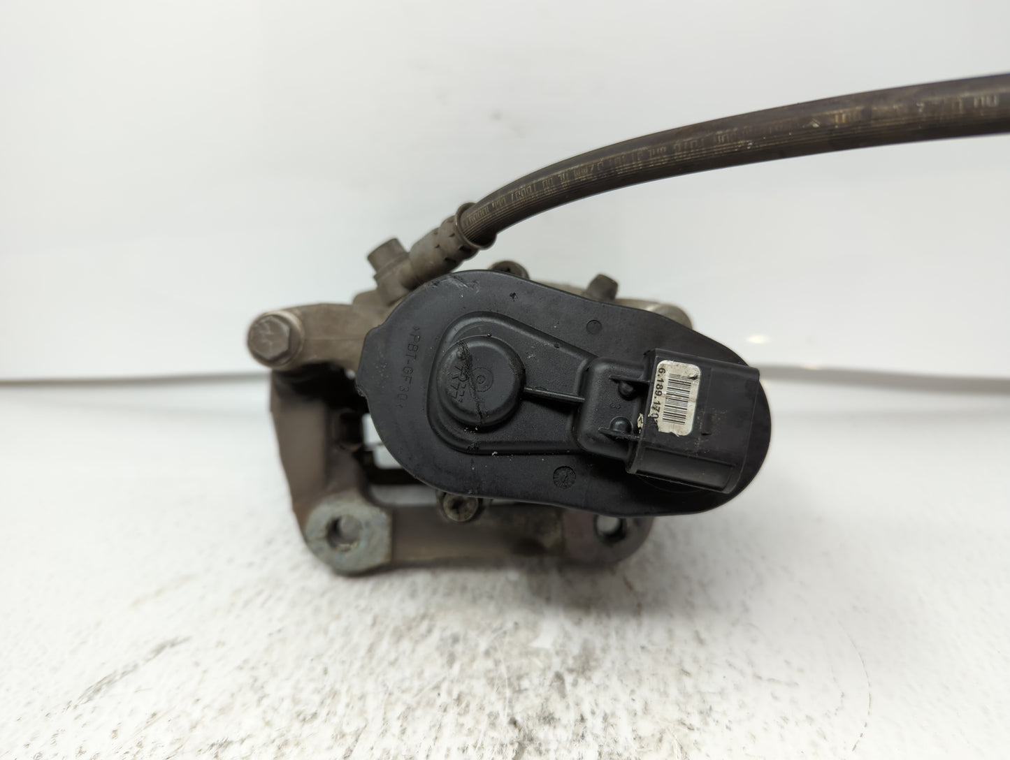 2009 Volvo S60 ABS Pump Control Module Replacement P/N:32355158 Fits OEM Used Auto Parts - Oemusedautoparts1.com