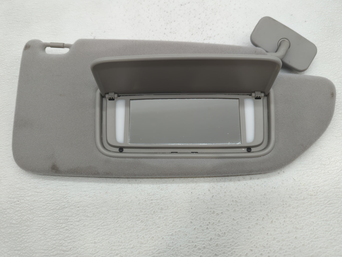 2005-2009 Volvo S60 Sun Visor Shade Replacement Passenger Right Mirror Fits Fits 2005 2006 2007 2008 2009 OEM Used Auto Part