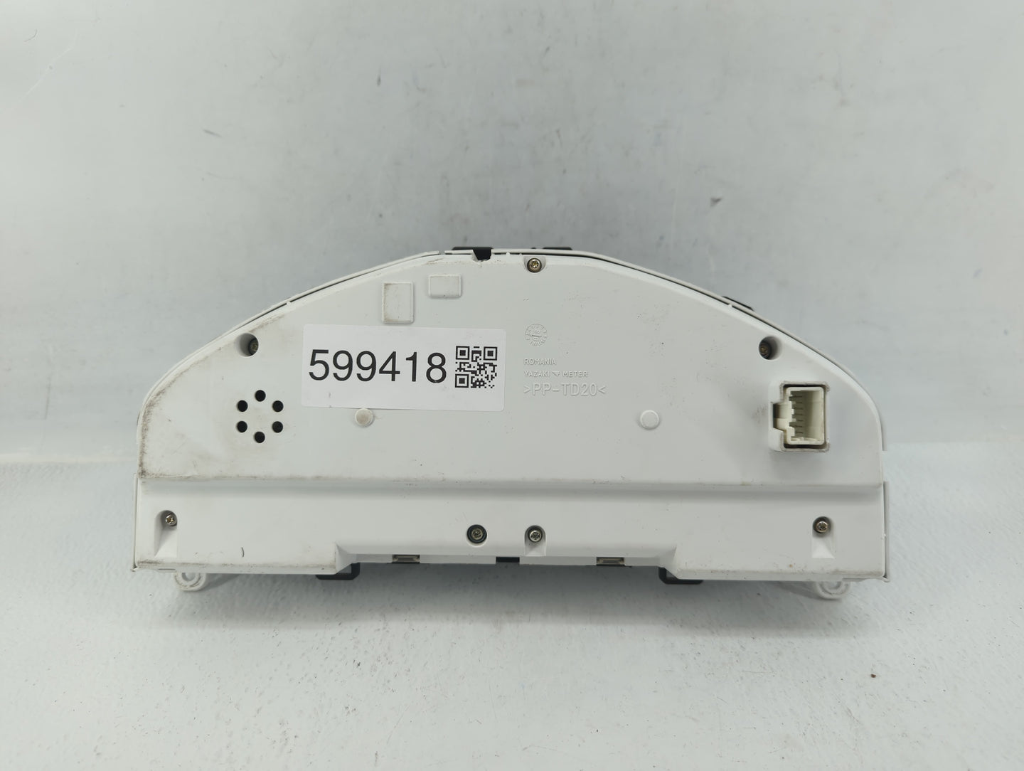 2009 Volvo S70 Instrument Cluster Speedometer Gauges P/N:69199-890U 0179091, 36002198 Fits Fits 2010 OEM Used Auto Parts - O