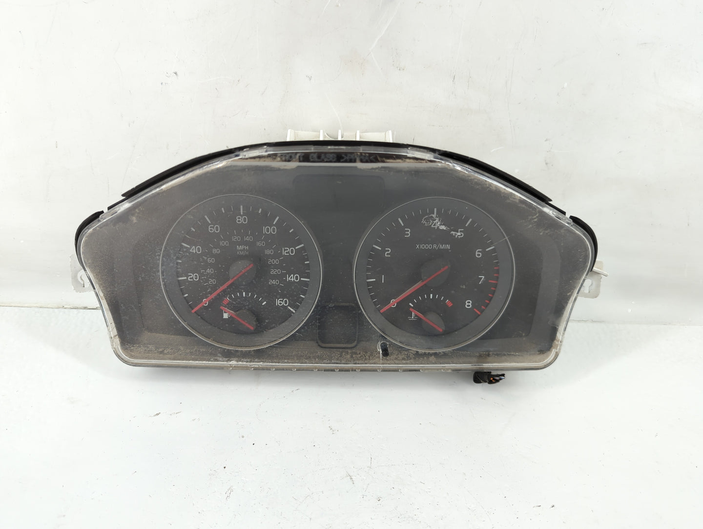 2009 Volvo V40 Instrument Cluster Speedometer Gauges P/N:31254777 Fits Fits 2008 2010 OEM Used Auto Parts - Oemusedautoparts