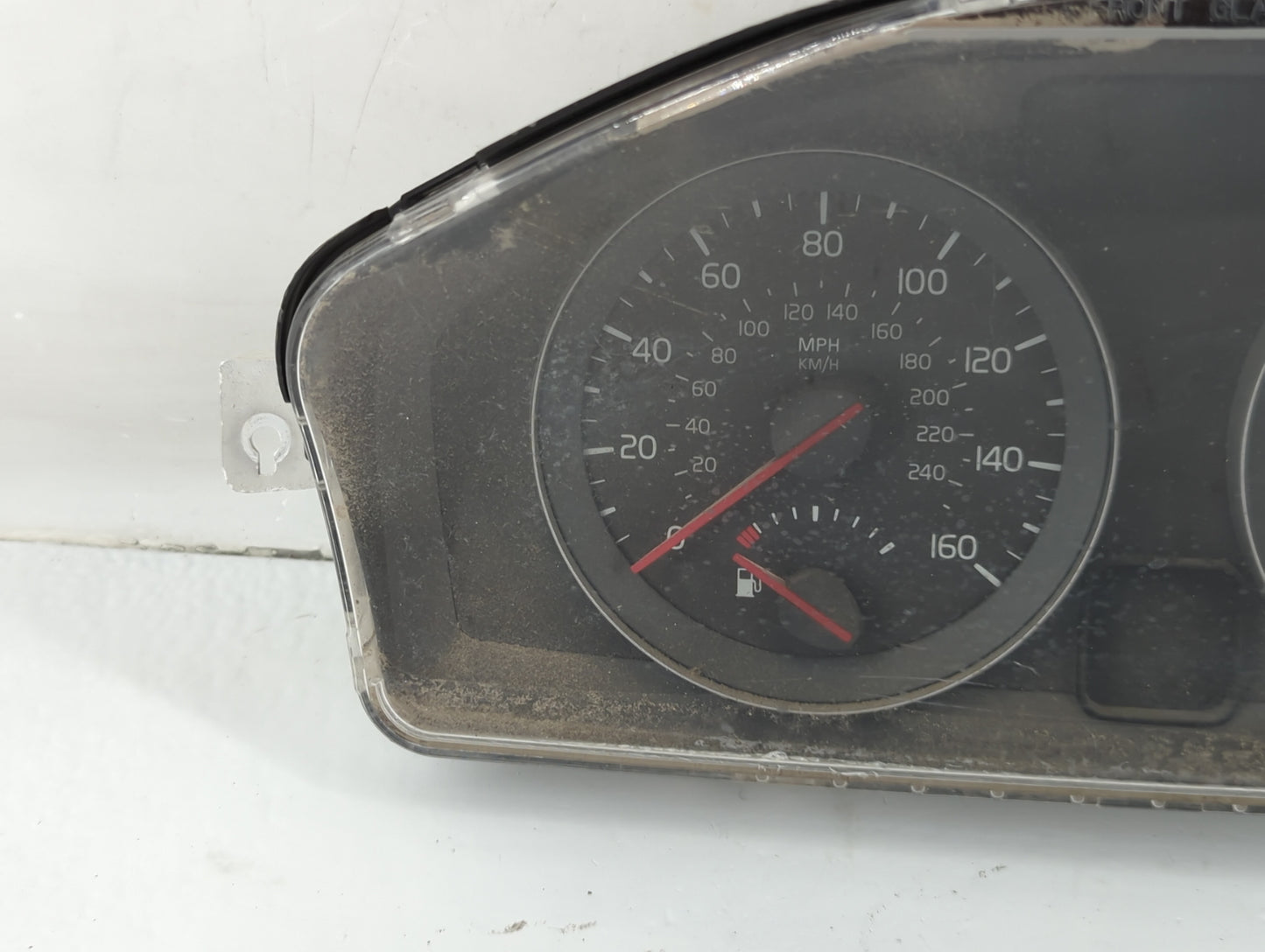 2009 Volvo V40 Instrument Cluster Speedometer Gauges P/N:31254777 Fits Fits 2008 2010 OEM Used Auto Parts - Oemusedautoparts