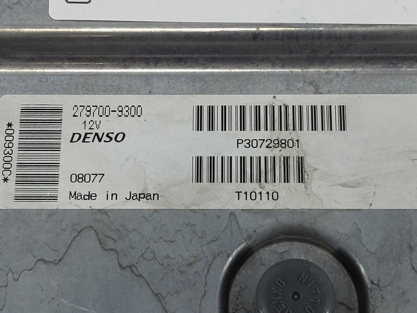 2009 Volvo V40 PCM Engine Control Computer ECU ECM PCU OEM P/N:279700-9300 Fits Fits 2007 2008 2010 OEM Used Auto Parts - Oe