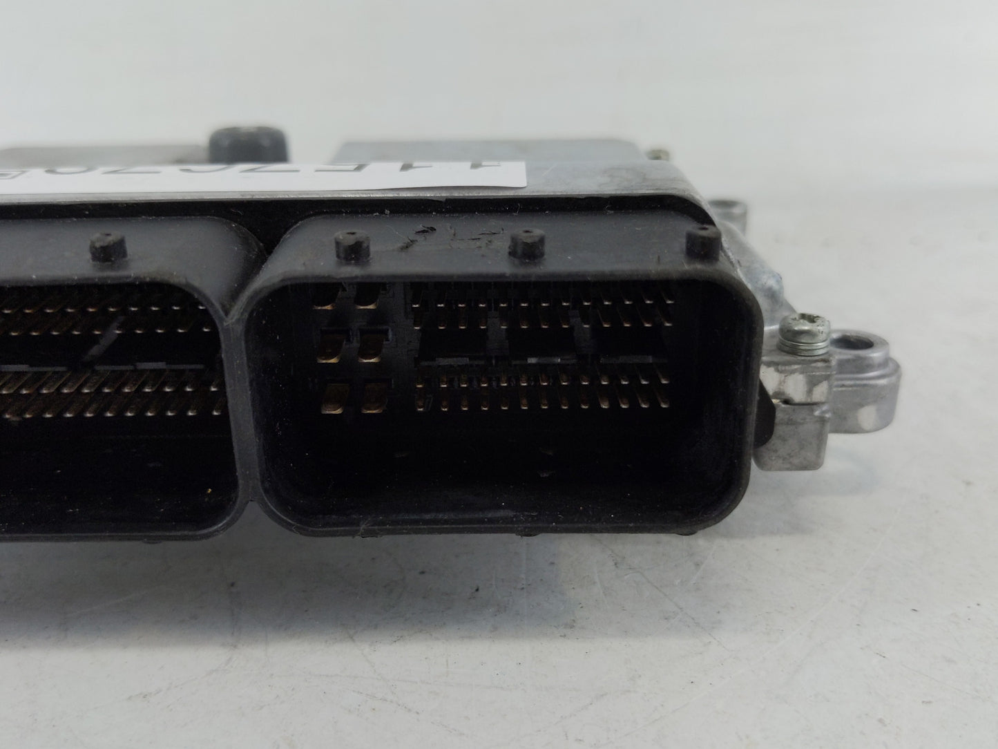 2009 Volvo V40 PCM Engine Control Computer ECU ECM PCU OEM P/N:279700-9300 Fits Fits 2007 2008 2010 OEM Used Auto Parts - Oe